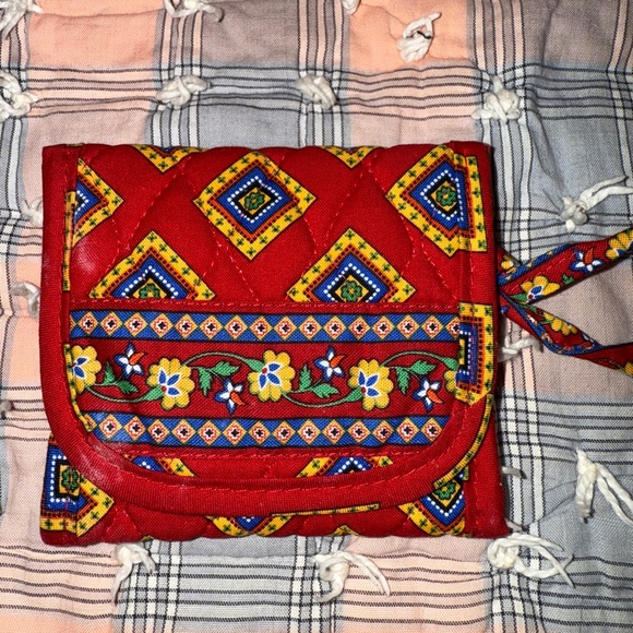 Vera Bradley Vintage Colorful Patterned Women's Wallet - Picture 1 of 9
